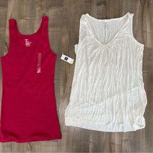 Lot of 2 Gap Sleeveless Shirts Tank Tops Women‎ Medium Hot Pink Rib White Blouse